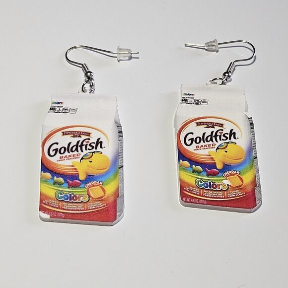 Drop Dangle Pierced Earrings Goldfish Colors Crackers Costume Jewelry Novelty - Picture 11 of 13